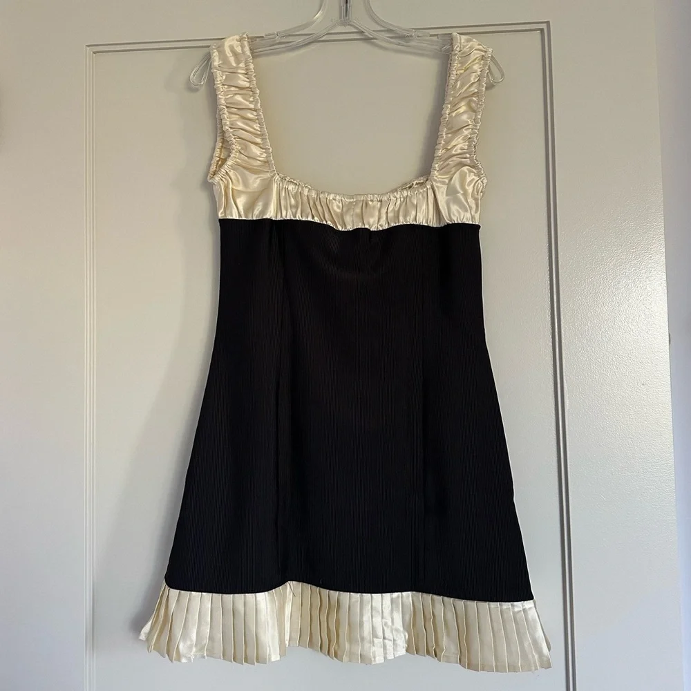 NWT Fait Par Foutch Brielle Dress - Picture 3 of 4